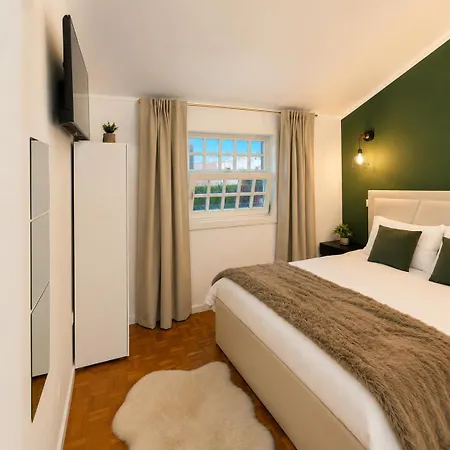 Opus House *